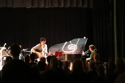 12390 IMG 1785 1600x1067